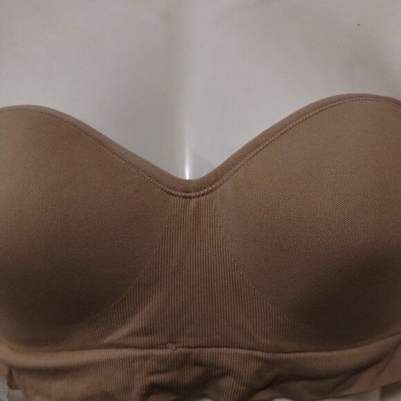 Yummie (M) Peyton Contour Strapless Convertible Bra - Picture 2 of 8